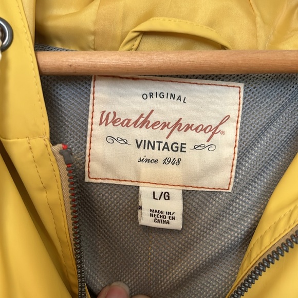 Weatherproof Yellow Vintage Rain Jacket - Picture 4 of 6